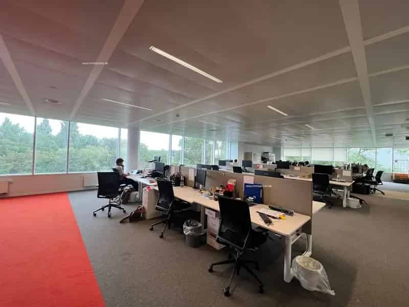 Kantoorruimte te huur AA Tower Zwijnaarde 342m²