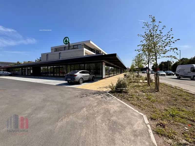 Handelspand te Huur Veurne 1302m² Otax
