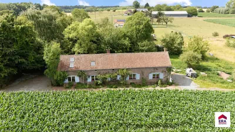 Landelijke woning te koop Sint-Pieters-Leeuw