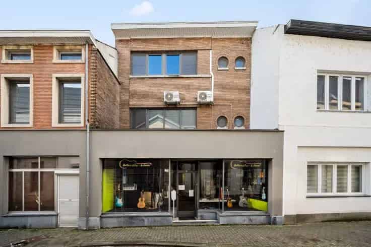 Huis Te Koop Tienen: Handelszaak met Woonst