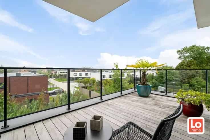 Luxe Penthouse te Koop Lochristi 1 Slaapkamer 2 Terrassen Instapklaar