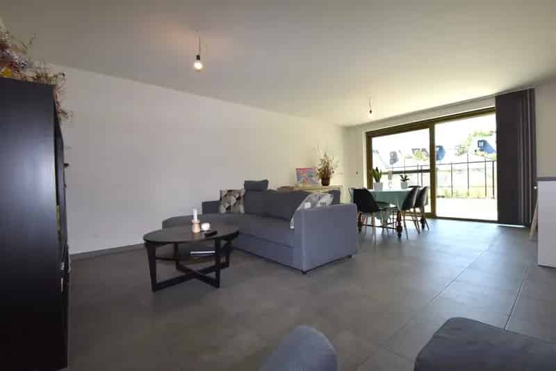 Appartement te Lichtaart 88m2  Zuid Terras Tuin Parking