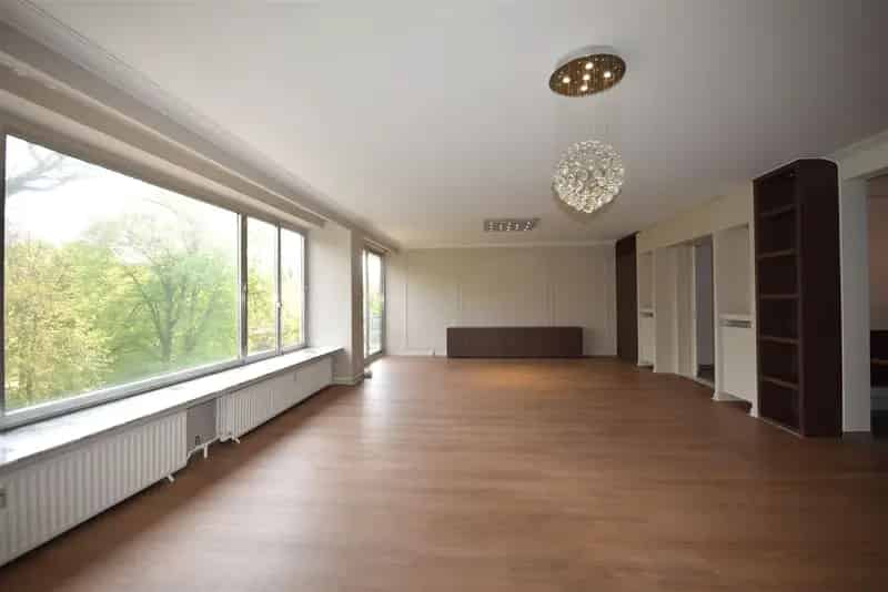 Ruim Appartement nabij Stadspark 4 slaapkamers