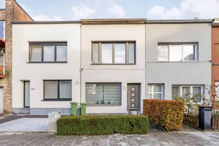 Huis te Koop Wilrijk 2 Slaapkamers Tuin Recent gerenoveerd