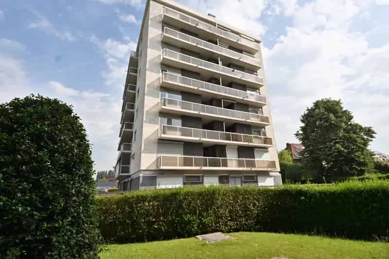 Appartement te koop 2 slaapkamers garage terras