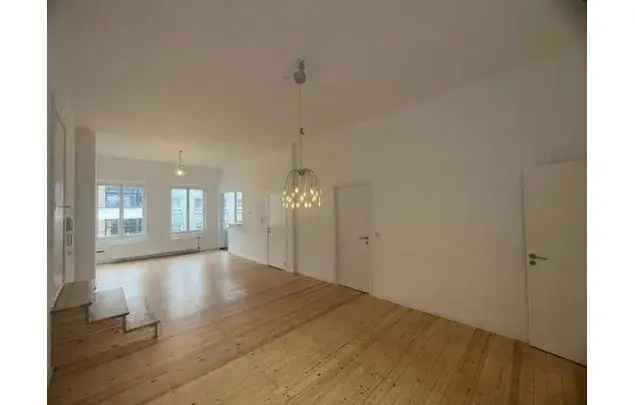 Huur 2 slaapkamer appartement van 120 m² in Antwerp