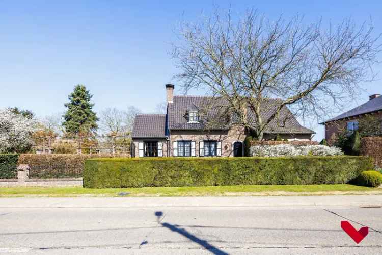 Huis te koop Bekkevoort: charmante woning met grote tuin