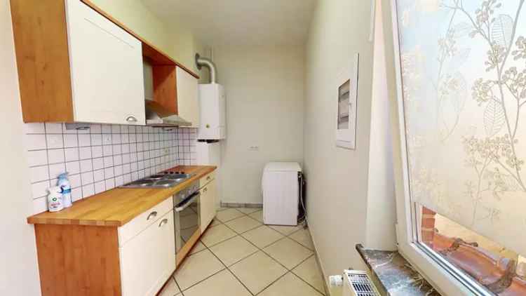 Te huur appartement in Woluwe-Saint-Lambert met 2 slaapkamers en garage