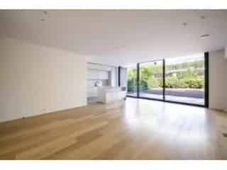 Gelijkvloers Appartement te Huur Ukkel 120m2 Tuin Terras