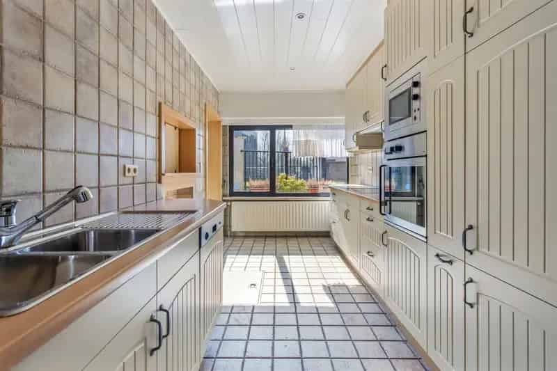 Ruime woning nabij park Rivierenhof