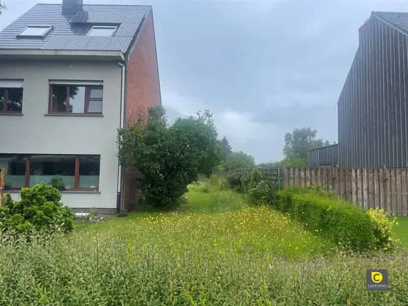 Bouwgrond 206 67 m²