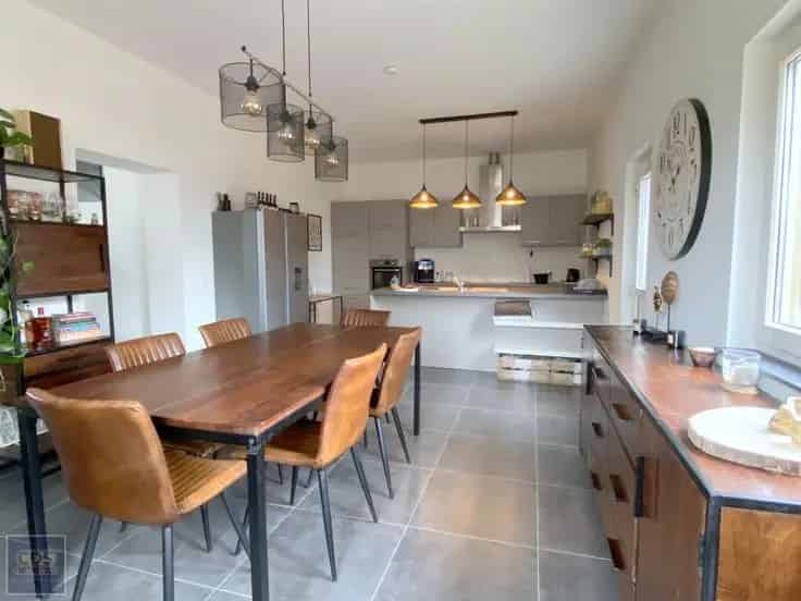 Huis Te Koop Zoutleeuw: Instapklare 3 Slaapkamers