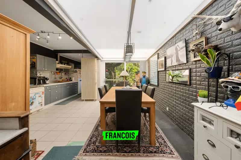 Karaktervolle Interbellumwoning te Sint-Andries Nabij Brugge