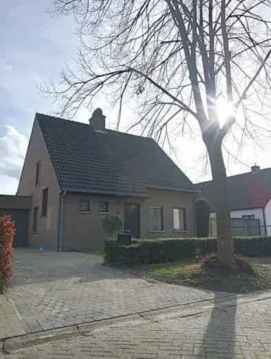 Gerenoveerde Huis te Koop Nabij Centrum