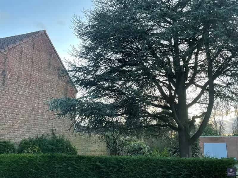 Bouwgrond te koop 351m² met garage