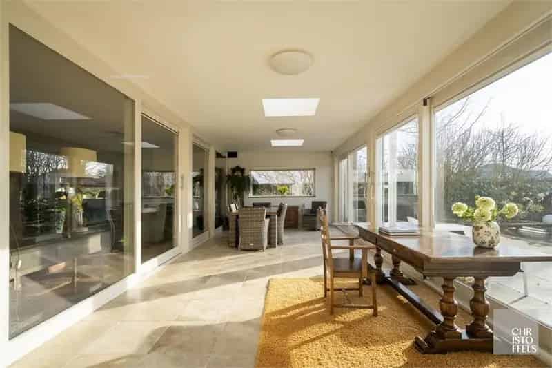 Villa te koop Lanaken 3 slaapkamers tuin zwemvijver