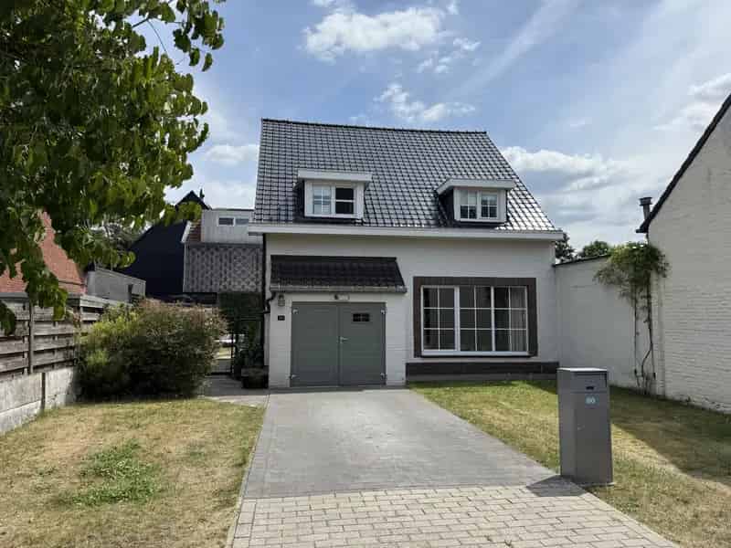 Huis te koop 3 slaapkamers garage tuin recent gerenoveerd