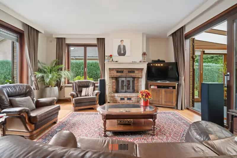 Huis te huur Sint-Michiels: 3 slaapkamers, garage, grote tuin