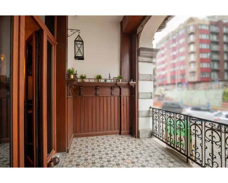 Luxueus gerenoveerd Belle Epoque huis te koop