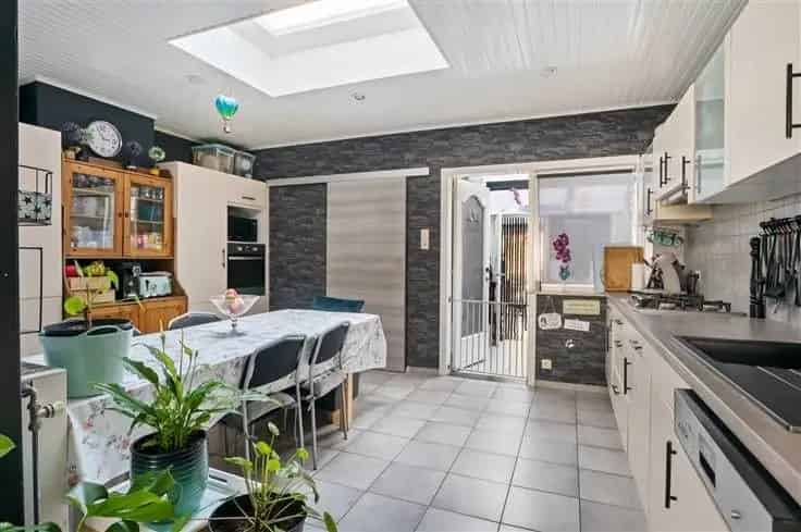 Huis Te Koop Merksem 3 Slaapkamers Ruime Tuin
