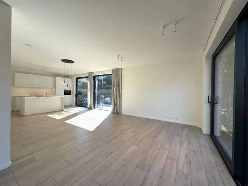 Ruime Energiezuinige Nieuwbouwwoning met Tuin