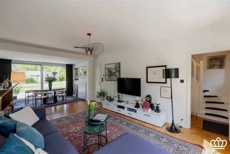 Huis te koop Kalmthout: 4 slaapkamers, tuin en garage