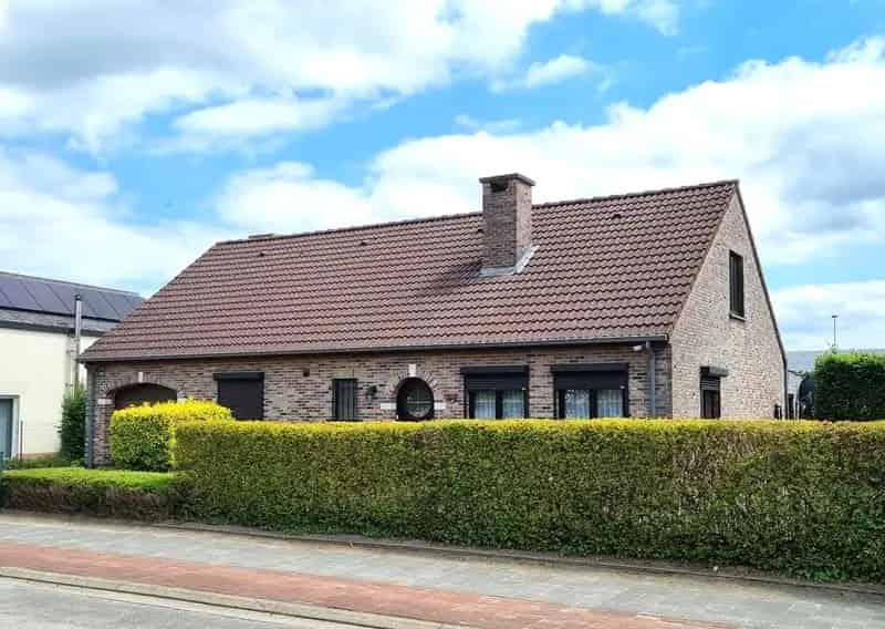 Vrijstaande woning 3-5 slaapkamers dubbele garage