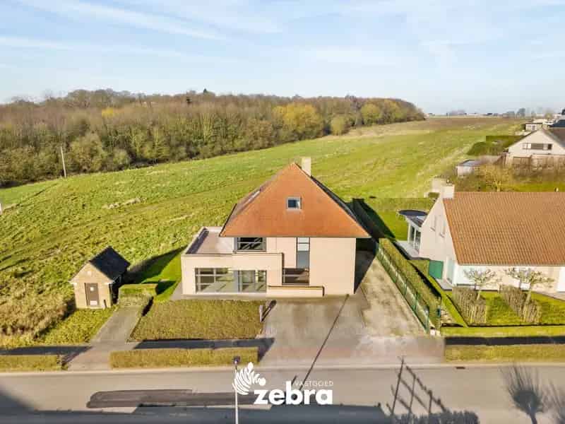 Instapklare Kantoorruimte met Duplexwoning Tielt