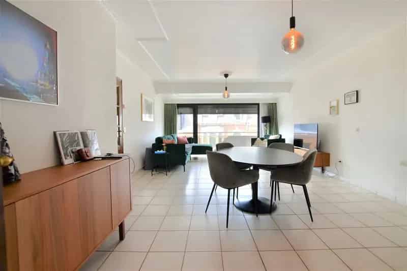 Ruim appartement 2 slaapkamers Sint-Gillis-Dendermonde