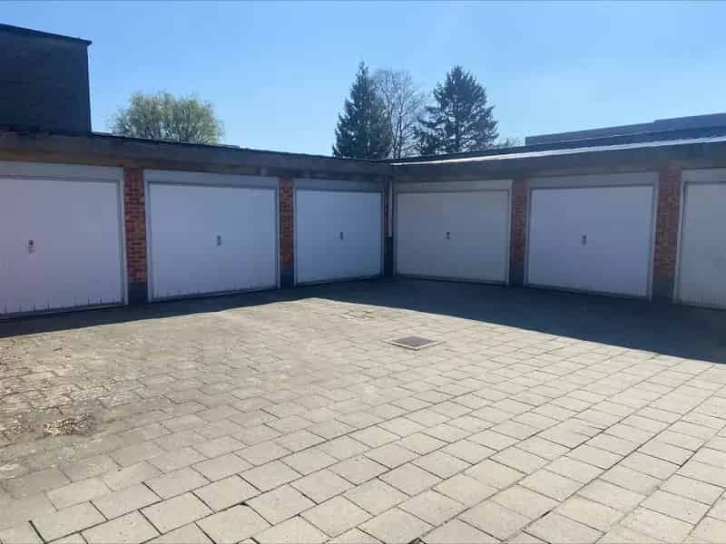 Investeringopportuniteit: 21 Garageboxen 1 Magazijn