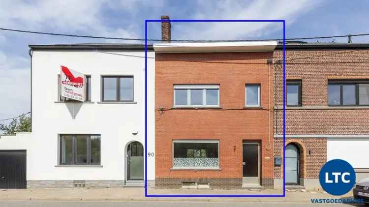 Te koop woning in Tienen met grote tuin en renovatiemogelijkheden