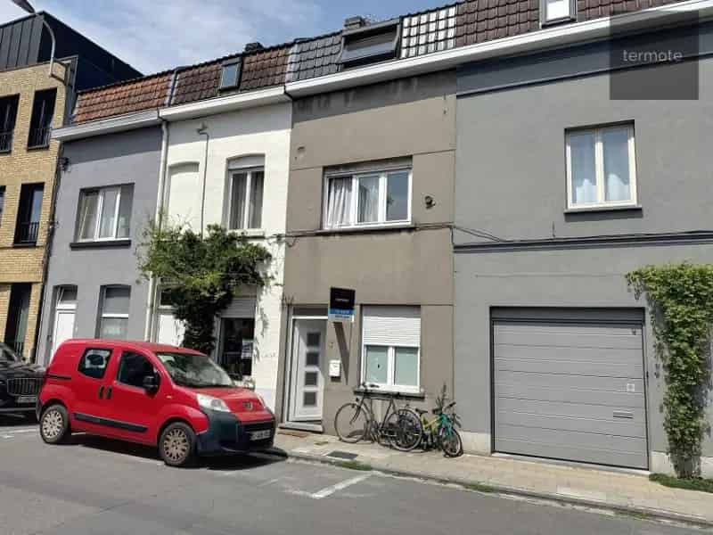 Rijwoning te huur nabij Doorniksewijk
