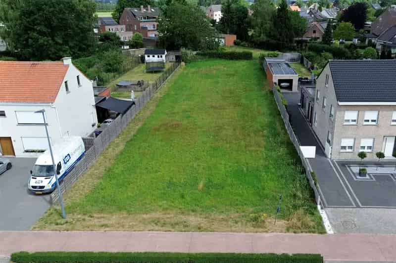 Bouwgrond 750m² Halfopen Bebouwing Centrale Ligging