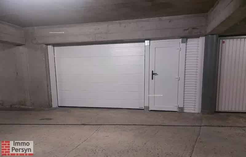 Garage te koop Scherpenheuvel-Zichem - Ruime parking