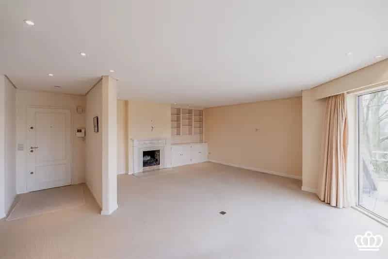 Penthouse te Kapellen met Parkzicht