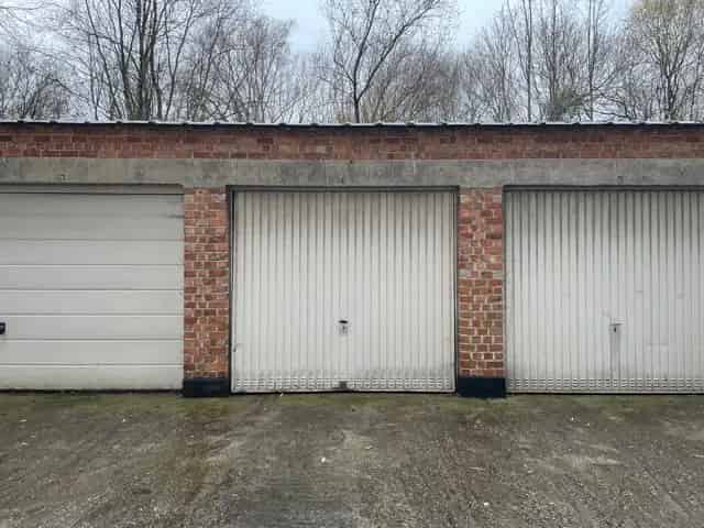 Garagebox te huur Molenbeek-Saint-Jean