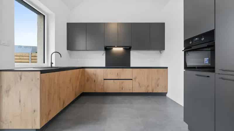 Gerenoveerde woning te Westerlo 4 slaapkamers grote tuin