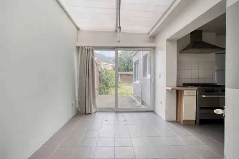 Instapklare Woning met Tuin en Garage