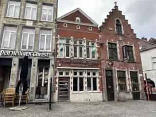 Handelspand te Huur Aalst 244m2