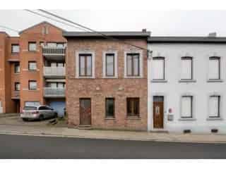 Huis te koop Hollogne-aux-Pierres - 3 slaapkamers tuin zwembad