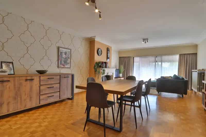 Appartement te huur Beveren 2 slaapkamers terras garage