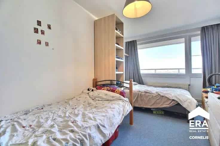 Anderlecht Appartement 75m2 2 slaapkamers Terras Kelder
