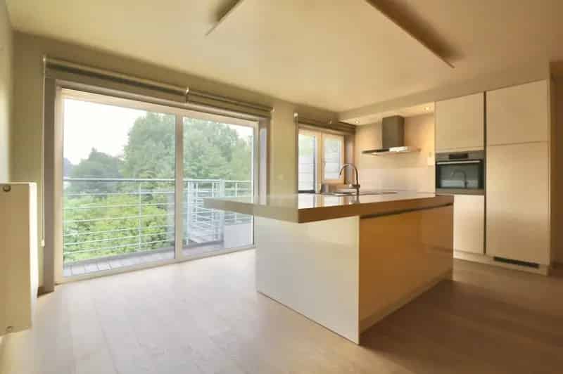Appartement te koop Eeklo 2 slaapkamers terras garage