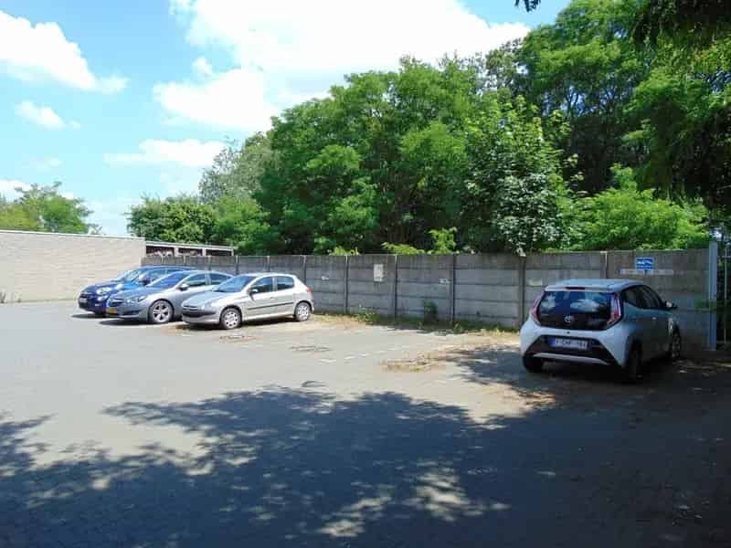 Parkeerplaatsen met beugel