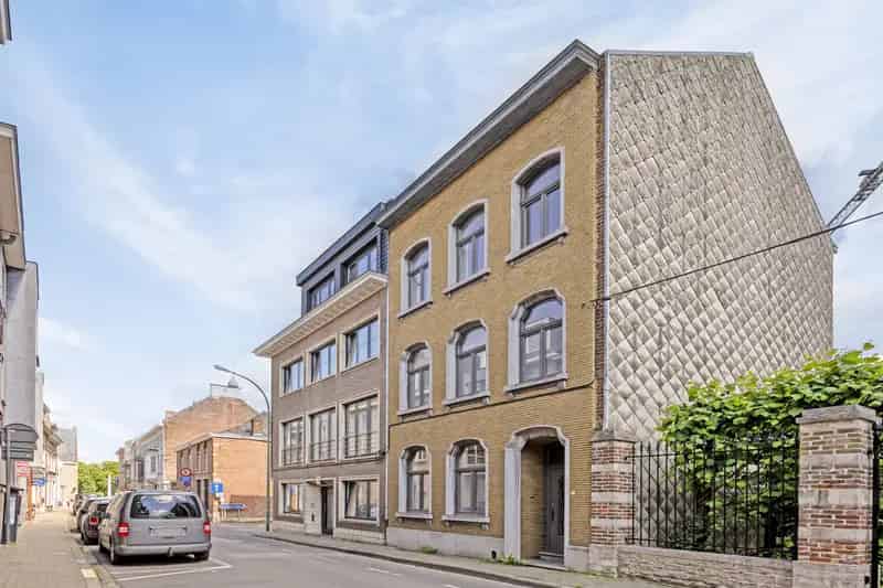 Herenwoning te renoveren Tienen Centrum 6 kamers