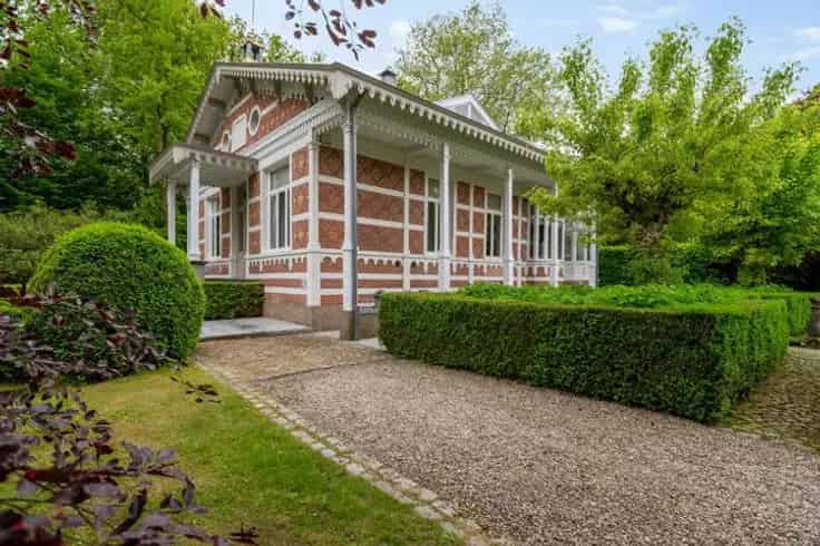 Villa te koop Kalmthout: Uniek domein met monumentale villa
