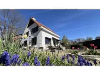Huis te Koop Céroux Mousty 2 slaapkamers renovatieproject