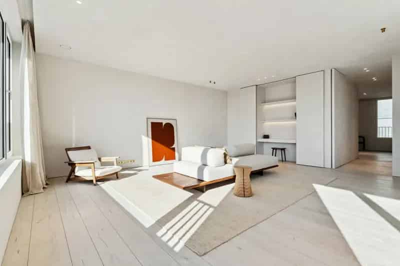 Nieuw Penthouse Antwerpen: 242m², Dakterras 60m², 3 slaapkamers