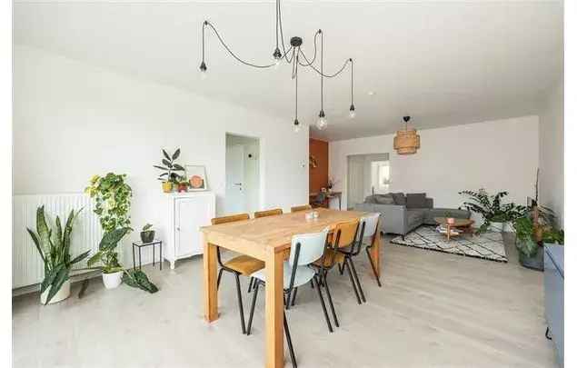 Huur 2 Slaapkamer Appartement 100m2 Antwerpen