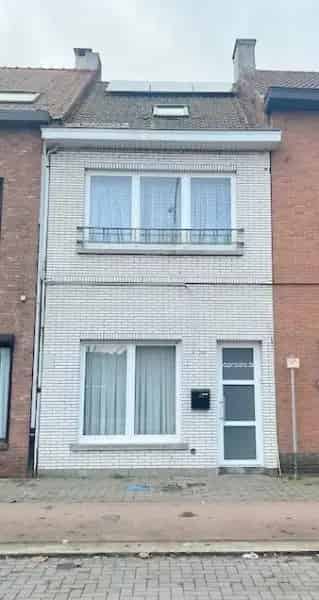 Huis te koop Sint Niklaas 3 slaapkamers tuin zonnepanelen